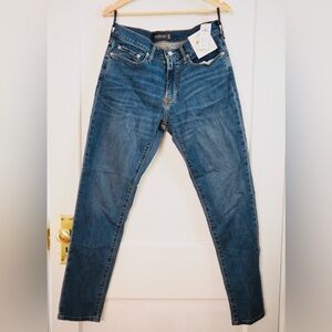 Brand New / Abercrombie & Fitch Jeans / 31 x 32